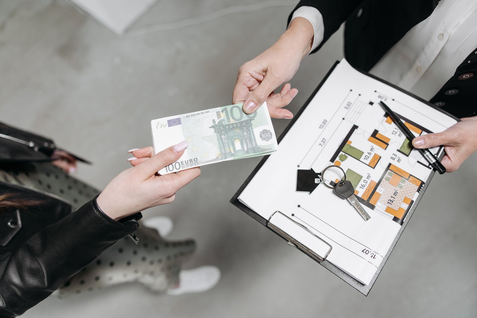La epidemia de fraudes inmobiliarios en la CDMX: Cómo identificar y blindarse ante empresas apócrifas